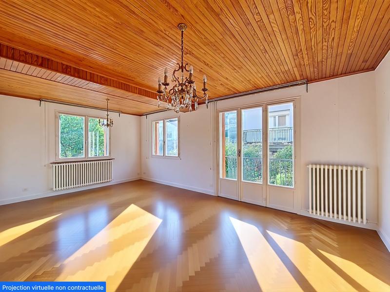 Maison - 149 m² - 8 pièces