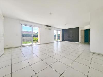 Appartement - 119 m² - 5 pièces