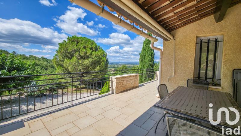 Maison - 160 m² - 8 pièces