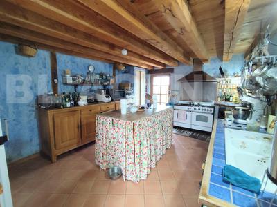 Ferme - 215 m² - 6 pièces