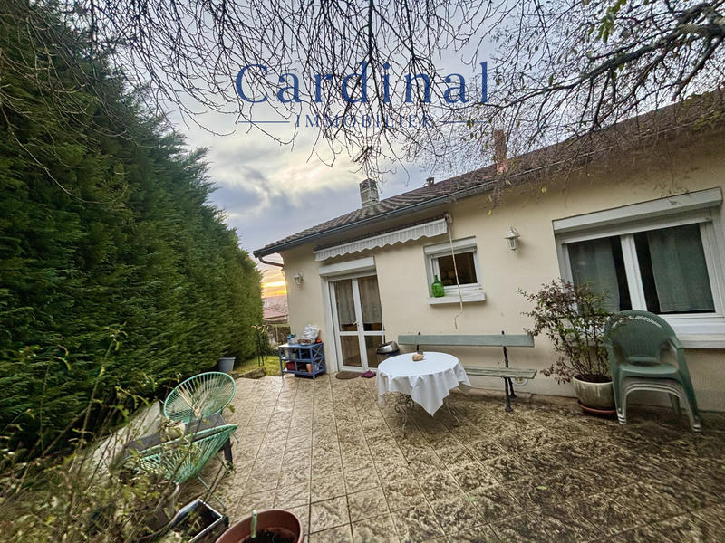 Maison - 83 m² - 5 pièces