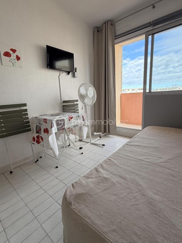 Studio - 12 m² - 1 pièce