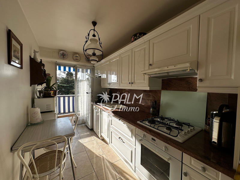 Appartement - 67 m² - 3 pièces