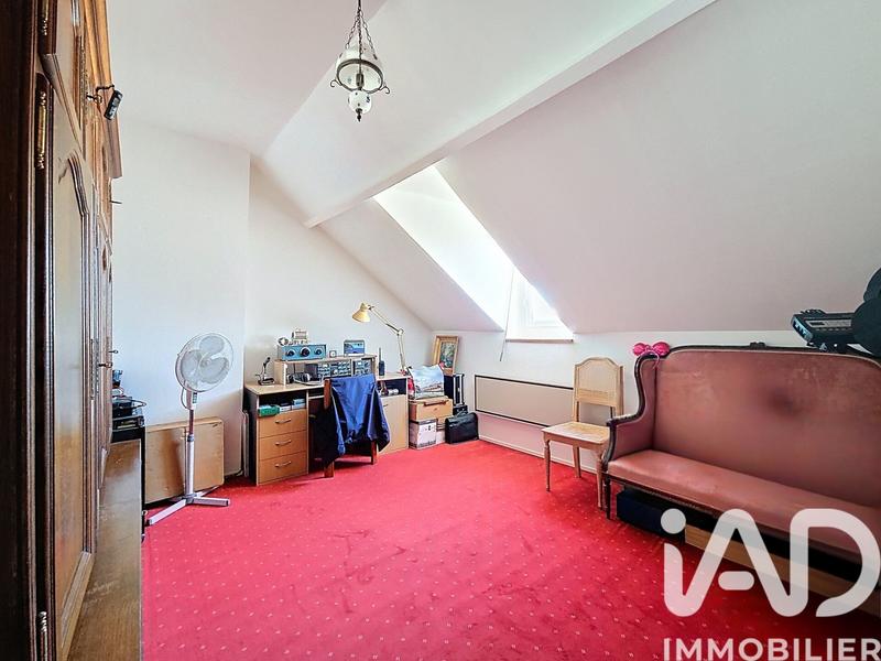 Maison - 104 m² - 6 pièces