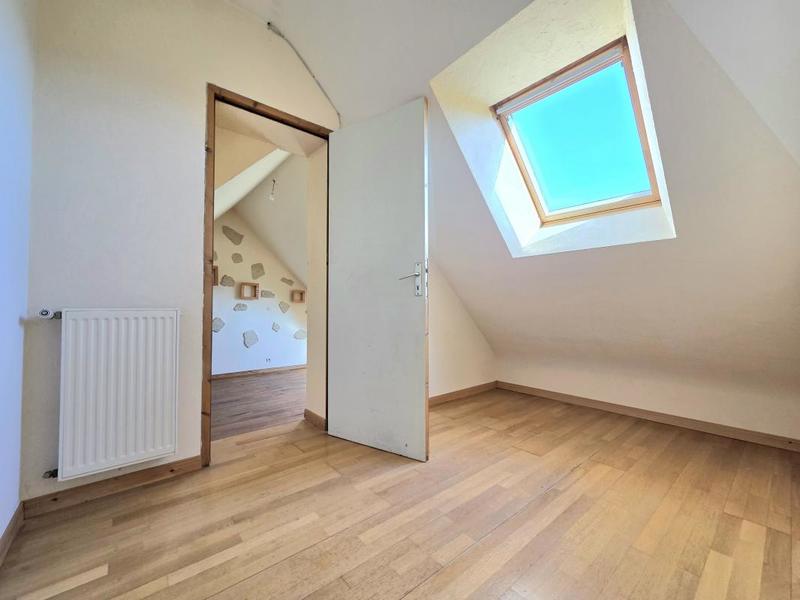 Pavillon - 143 m² - 7 pièces