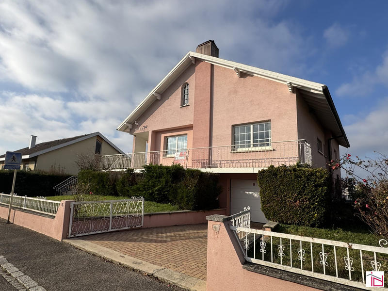 Maison - 175 m² - 5 pièces