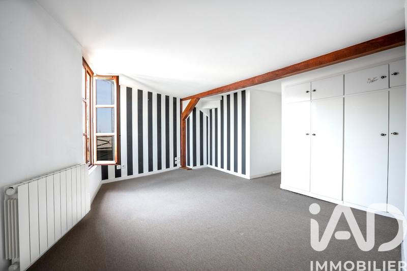 Appartement - 125 m² - 6 pièces