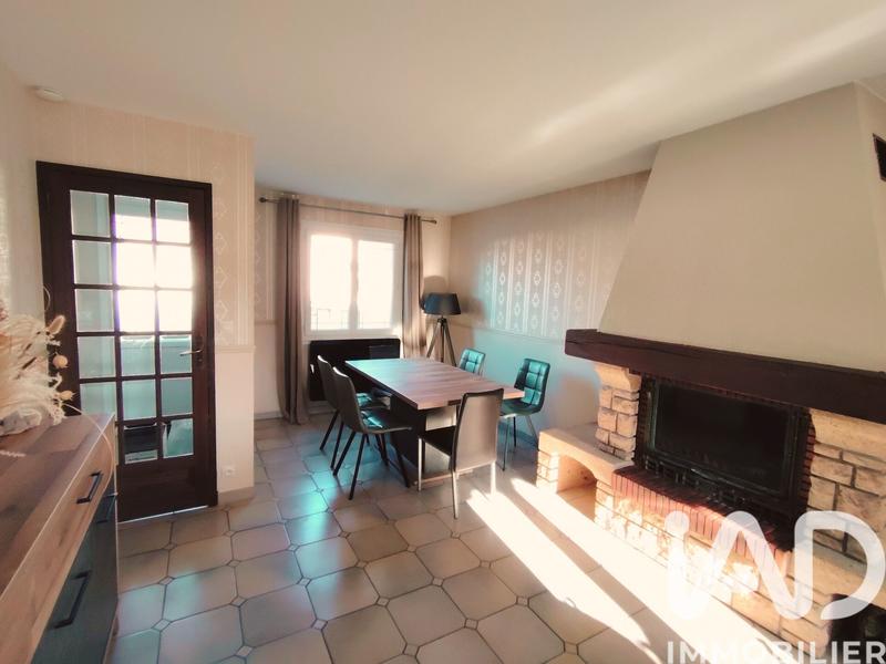 Maison - 88 m² - 4 pièces