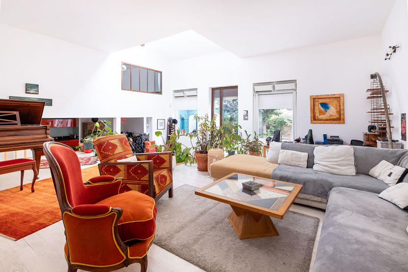 Appartement - 219 m² - 5 pièces