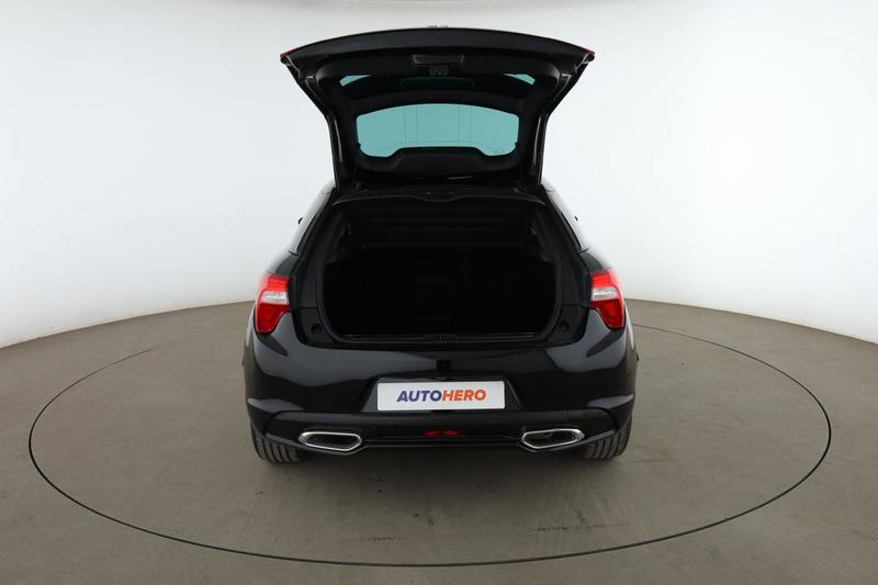 Ds Ds 5 2.0 Blue-HDi So Chic Eat6 180 ch