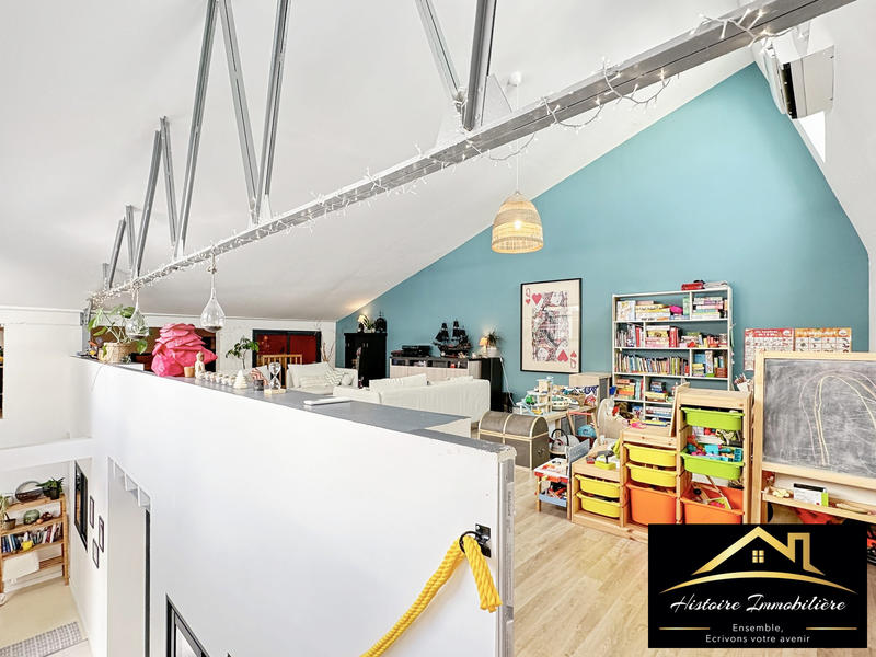 Appartement - 286 m² - 6 pièces