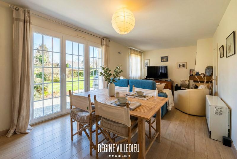 Maison traditionnelle - 85 m² - 5 pièces