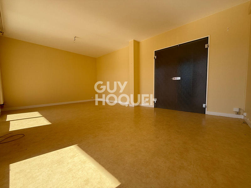 Appartement - 95 m² - 5 pièces