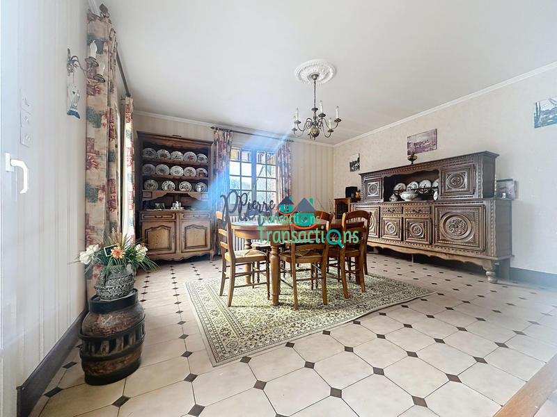 Maison - 117 m² - 6 pièces