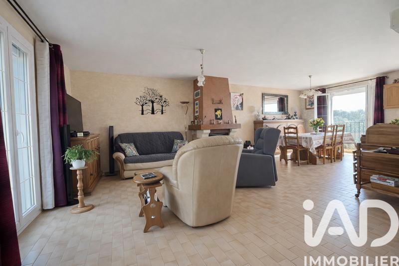 Maison - 88 m² - 4 pièces