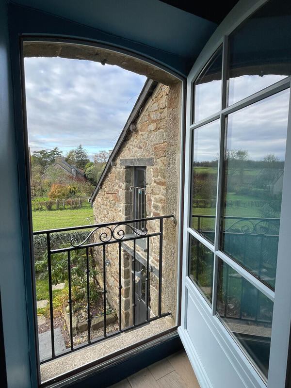 Maison - 152 m² - 8 pièces