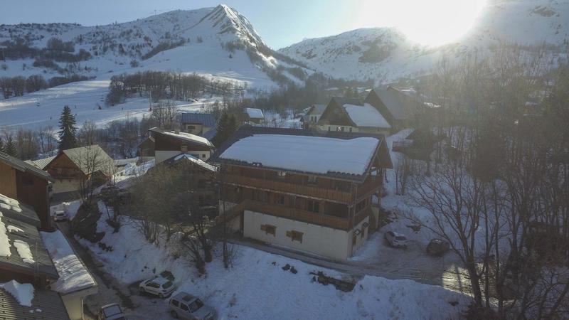 Appartement - 144 m² - 8 pièces