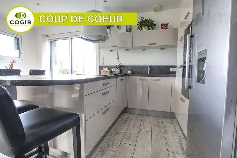 Maison - 101 m² - 5 pièces