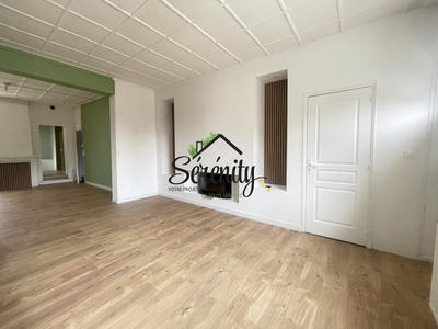 Maison - 153 m² - 8 pièces