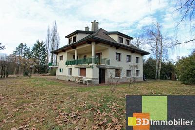 Maison - 306 m² - 10 pièces