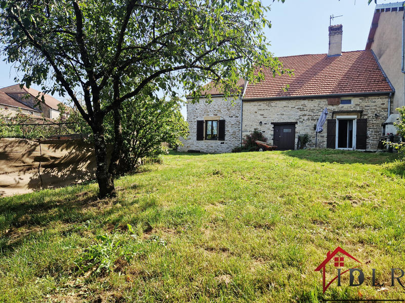 Maison de village - 70 m² - 3 pièces