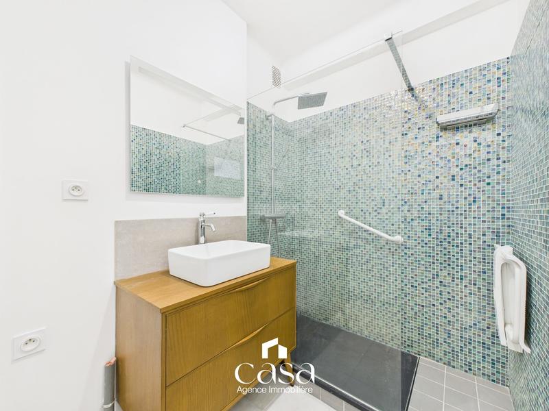 Appartement - 102 m² - 5 pièces