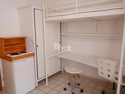 Studio - 22 m² - 2 pièces