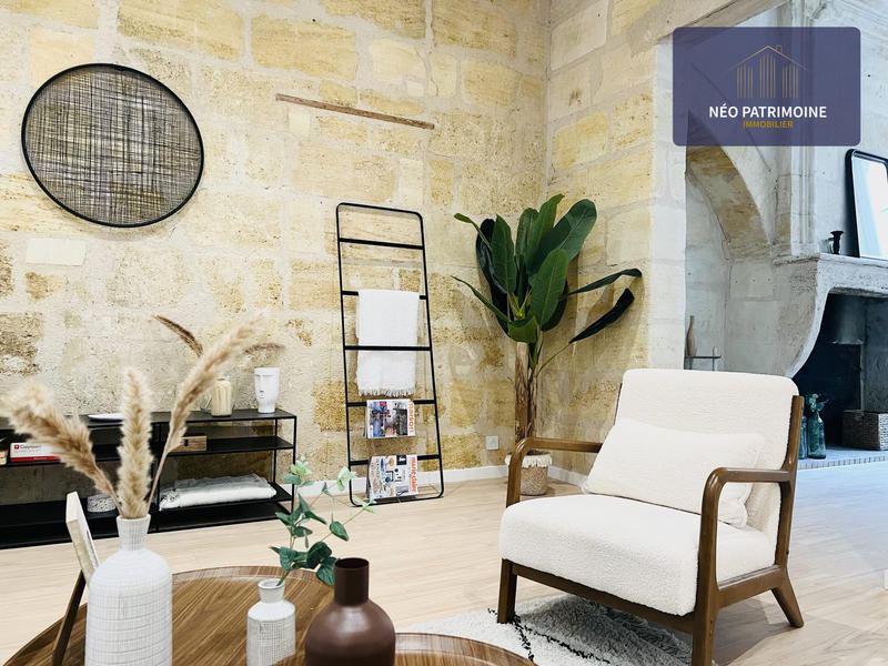 Appartement - 100 m² - 4 pièces