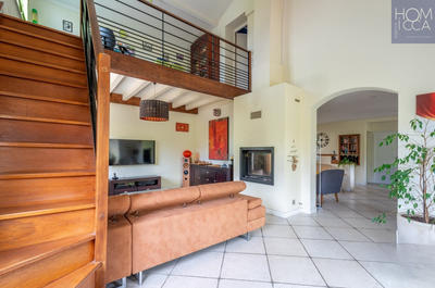 Maison - 178 m² - 7 pièces