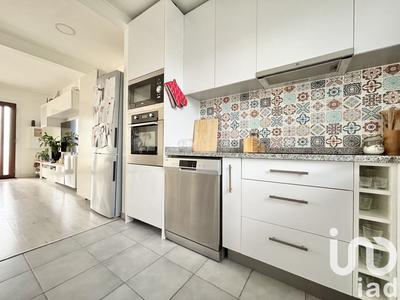 Appartement - 65 m² - 4 pièces