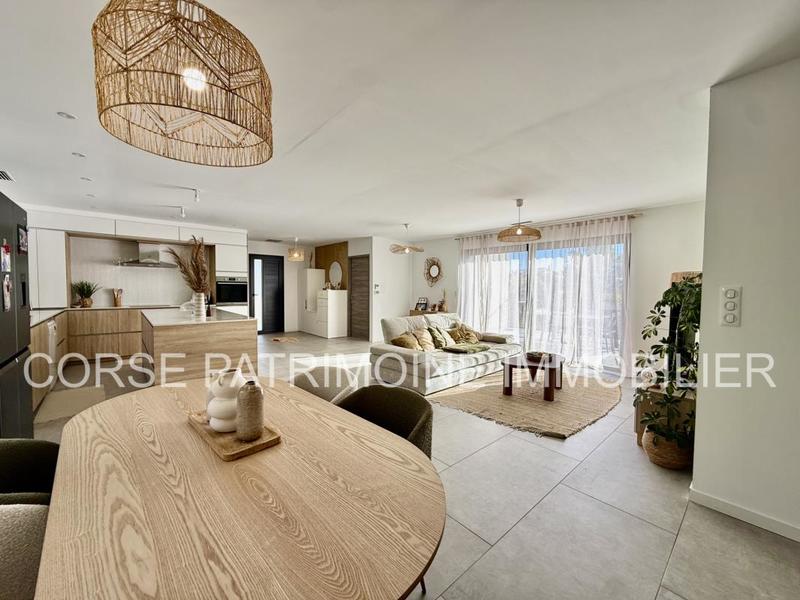 Villa - 130 m² - 6 pièces