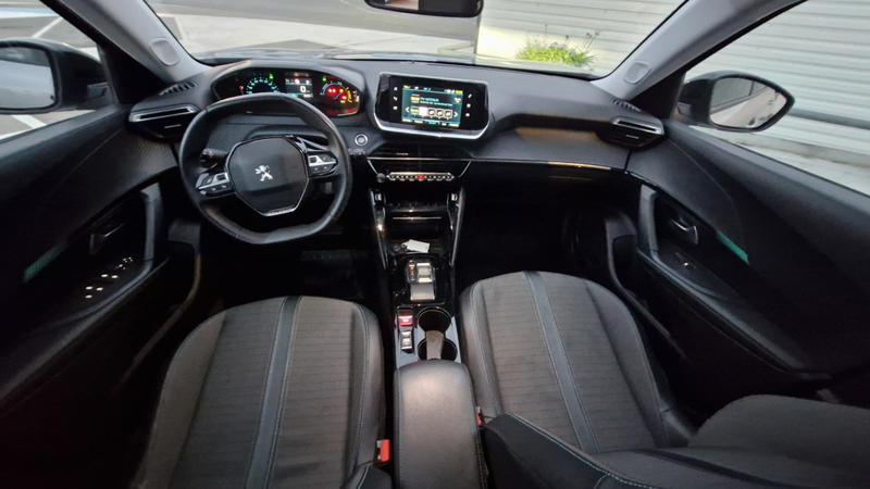 Peugeot 2008 Electrique 136 Ch Allure