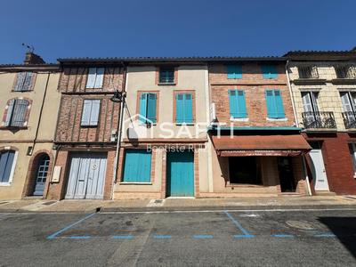 Maison - 458 m² - 18 pièces