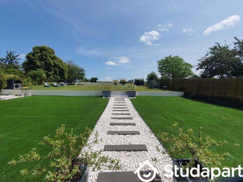 Chambre - 10 m² - 1 pièce