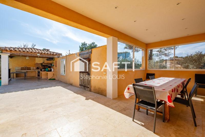 Maison - 200 m² - 4 pièces