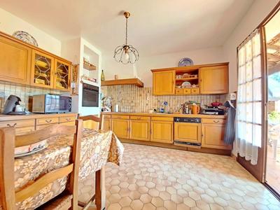 Maison - 122 m² - 5 pièces