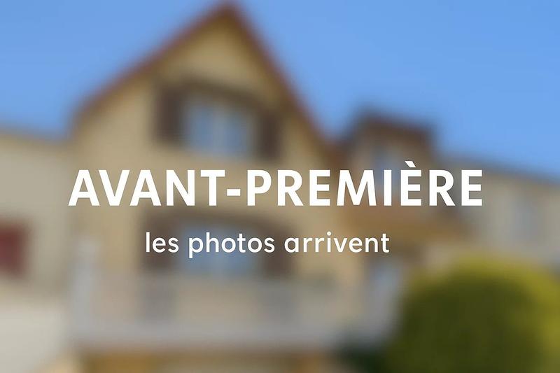 Maison - 200 m² - 6 pièces