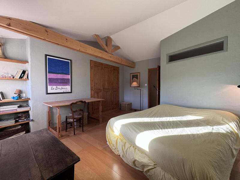 Maison - 364 m² - 11 pièces