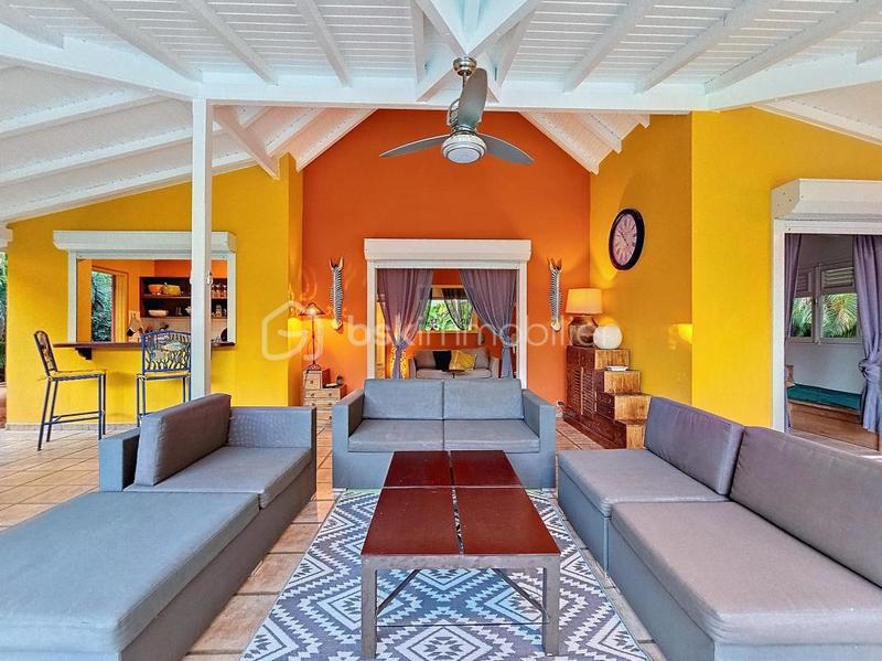 Villa - 94 m² - 6 pièces