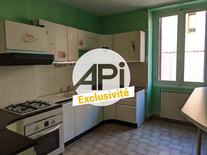 Appartement - 93 m² - 4 pièces