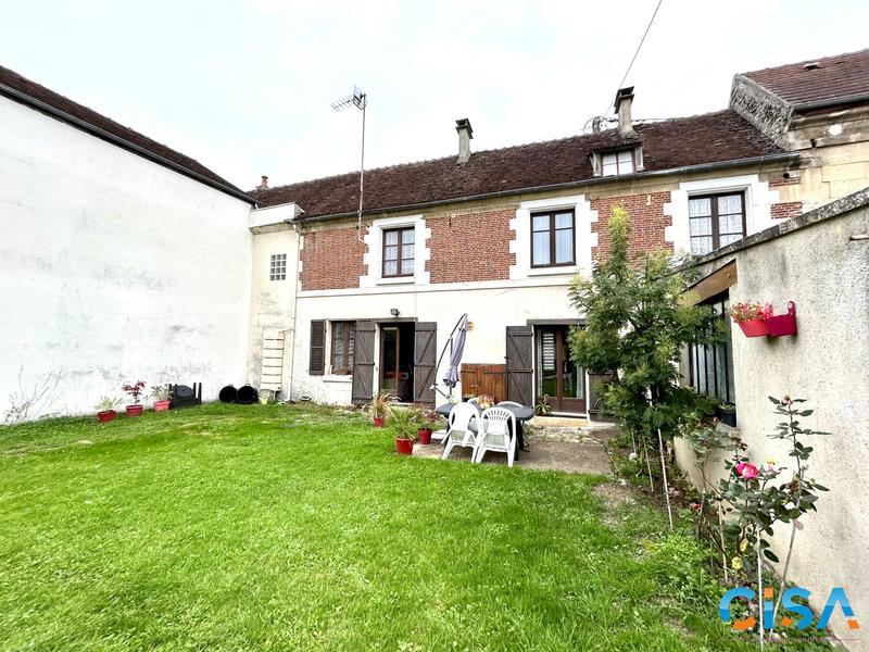 Maison ancienne - 105 m² - 5 pièces