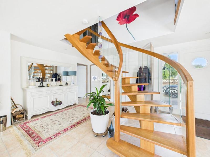 Maison - 163 m² - 7 pièces