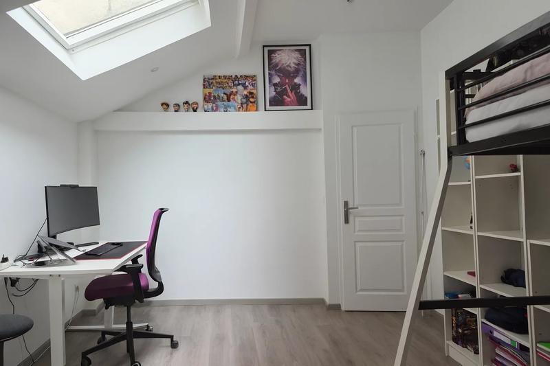 Appartement - 125 m² - 4 pièces