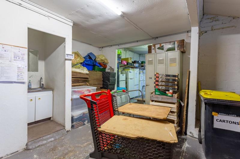 Immeuble - 1 100 m²