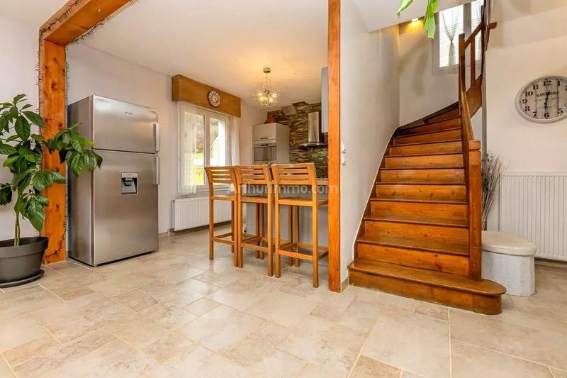 Maison - 142 m² - 6 pièces