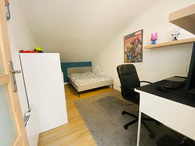 Maison - 90 m² - 3 pièces