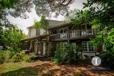 Maison ancienne - 190 m² - 6 pièces