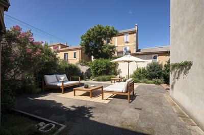 Maison - 180 m² - 6 pièces