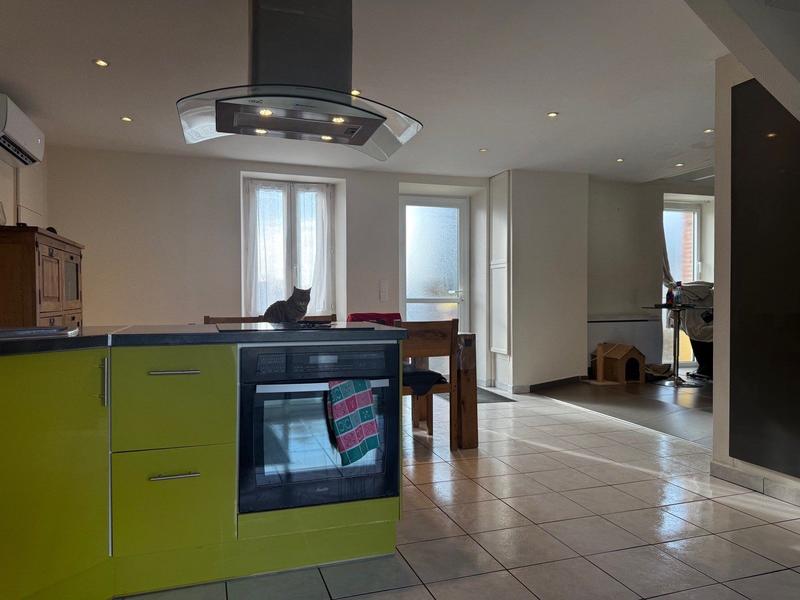 Maison ancienne - 134 m² - 6 pièces