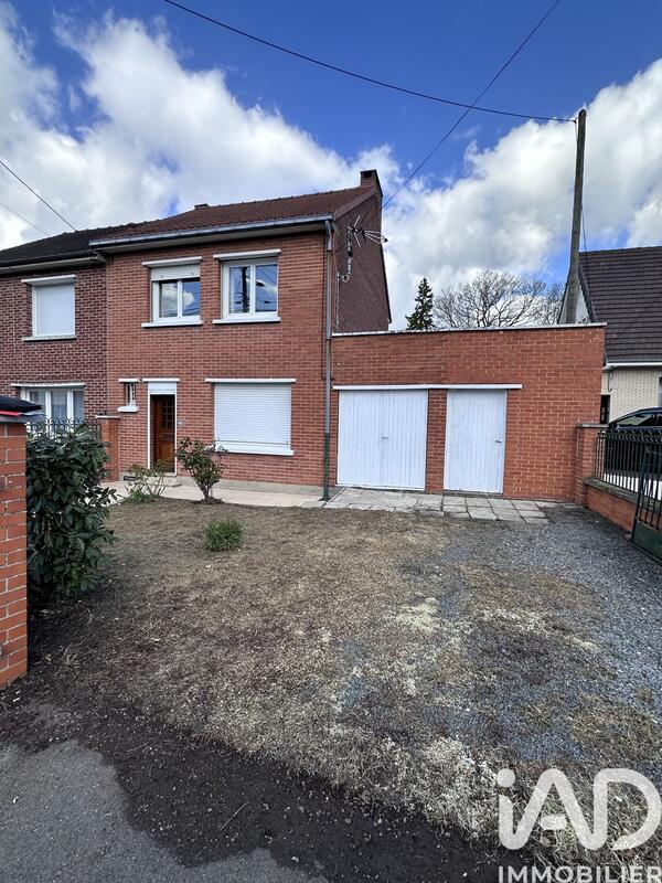 Maison - 70 m² - 5 pièces